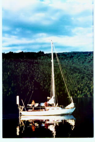 Motoring in the Solomons